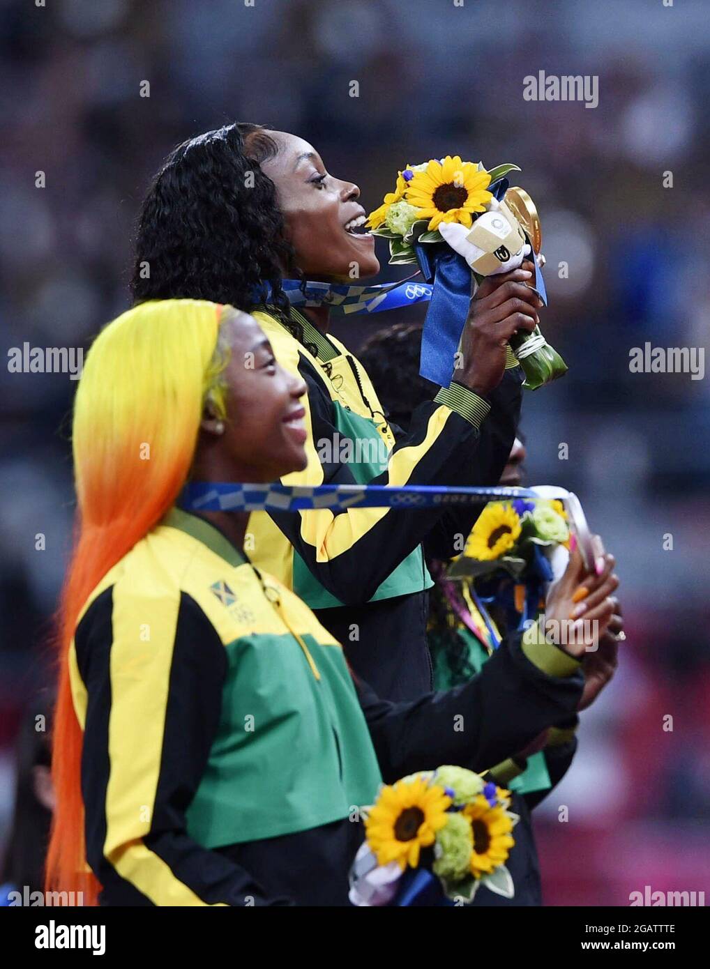 Jamaican sprinters silver medalist ShellyAnn FraserPryce (front