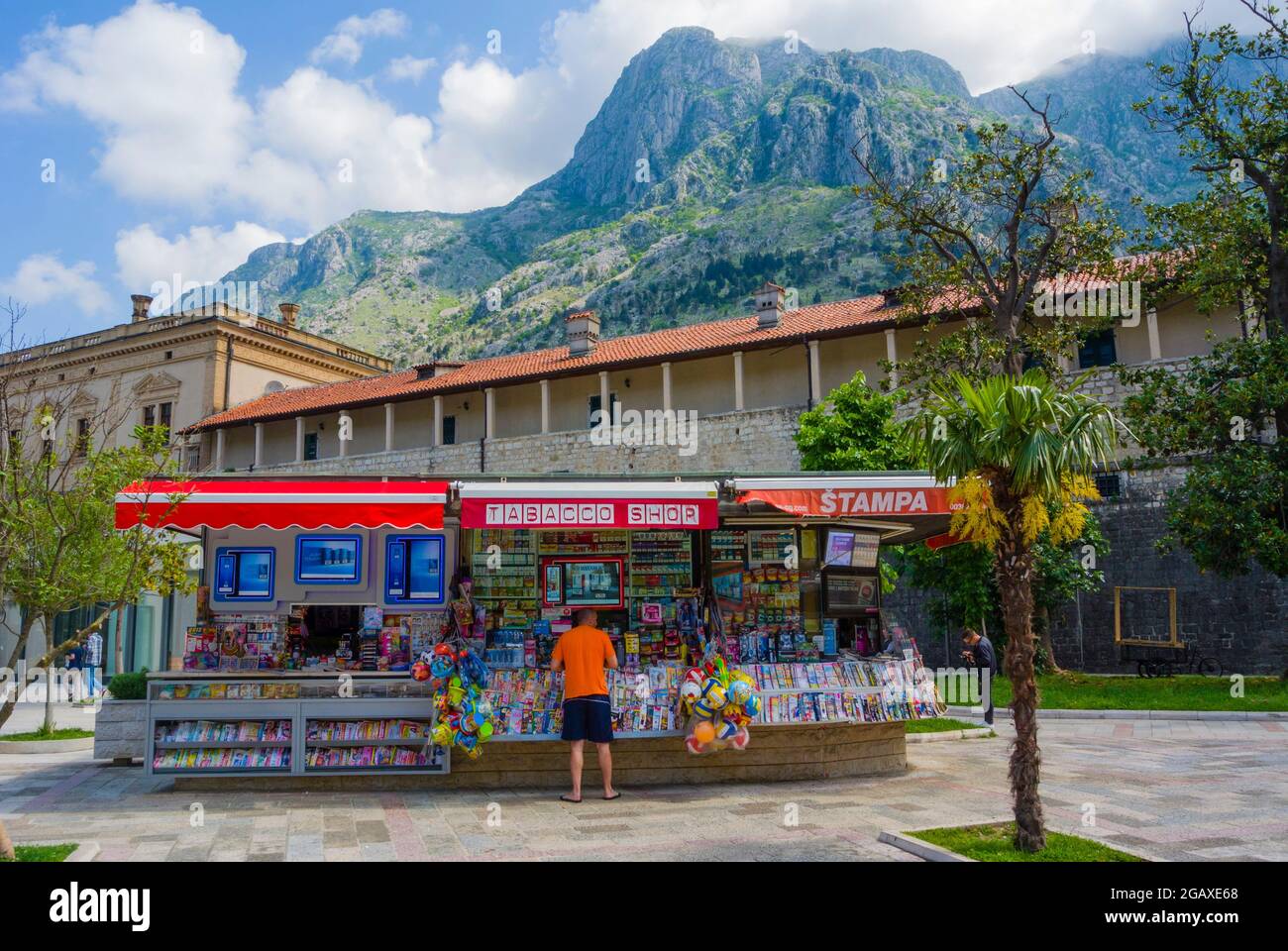 Tobacco shop and newstand, Kotor, Montenegro, Crna Gora, southeastern  Europe Stock Photo