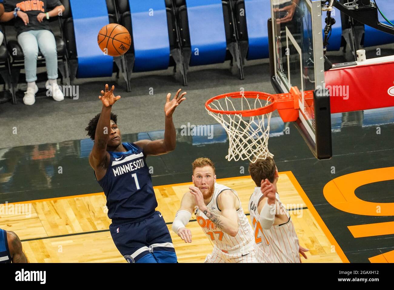 Timberwolves edwards hires stock photography and images Alamy
