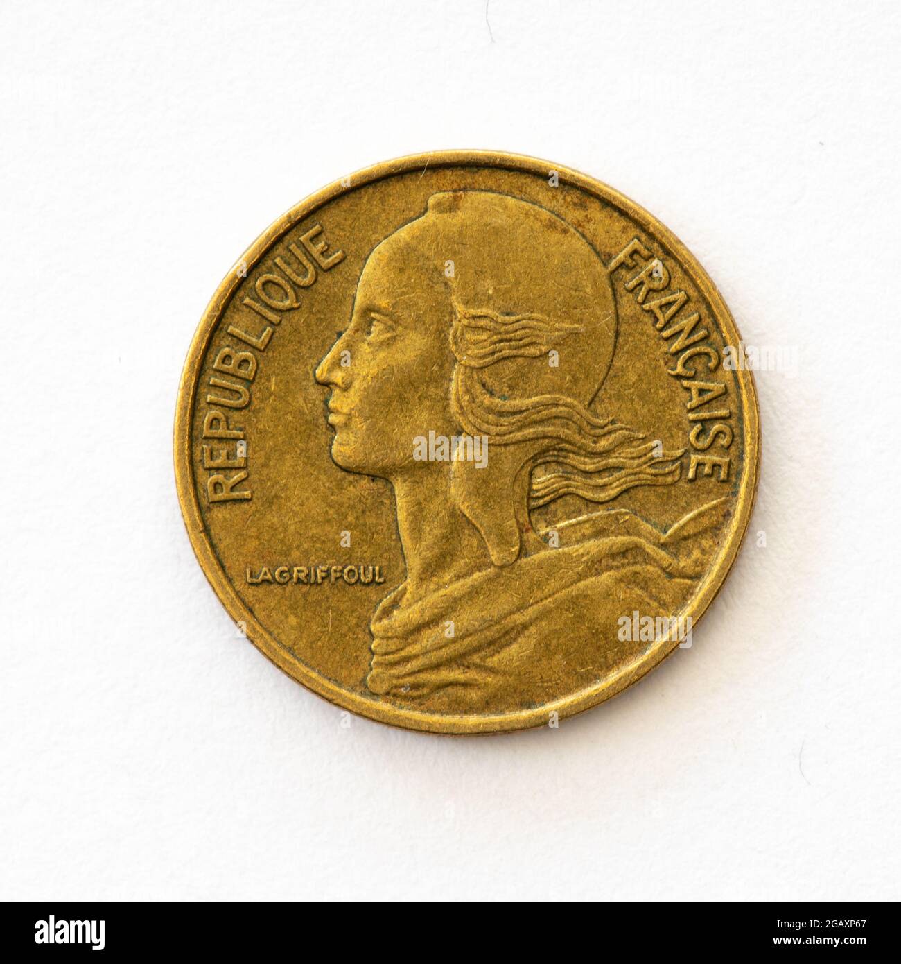 French 5 centime coin - 1971 - Obverse designed by Henri Lagriffoul featuring Marianne - showing the four-fold variant of the neck scarf Stock Photo
