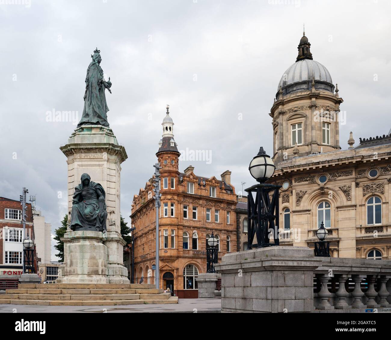 Victoria Square with prominent landmarks such as statues, buildings  and tourist attractions in city centre in Hull, Yorkshire, UK. Stock Photo