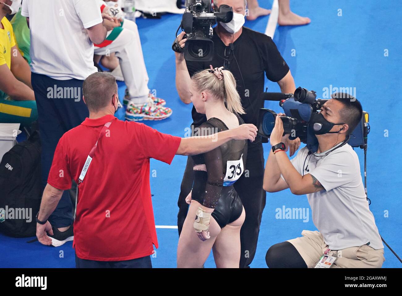 Tokyo, Japan. 01st Aug, 2021. Jade Carey, of United States, is comforted by her father and coach Brian Carey, left, after performing poorly in the Vault at the women's Artistic Gymnastics Individual Apparatus final at the Ariake Gymnastics Centre at the Tokyo Olympic Games in Tokyo, Japan, on Sunday, August 1, 2021. Rebeca Andrade won gold, Mykayla Skinner, of United States, silver, and Seojeong Yeo, of South Korea, the bronze. Photo by Richard Ellis/UPI Credit: UPI/Alamy Live News Stock Photo