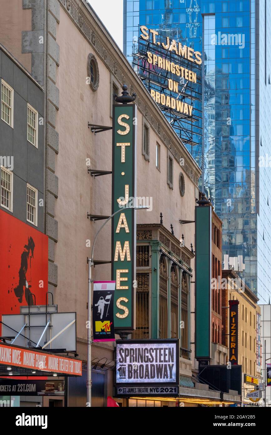 st-james-broadway-theater-marquee-nyc-stock-photo-alamy