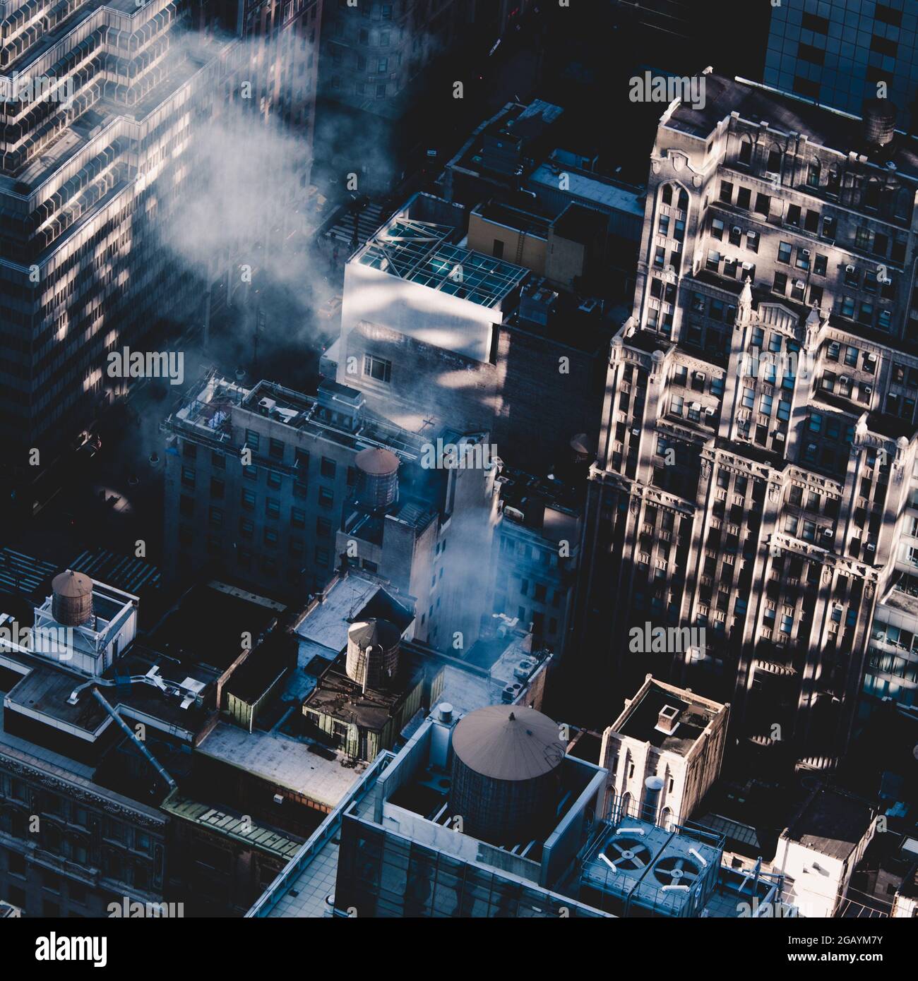 New York City, Midtown Manhattan building rooftops. USA Stock Photo Alamy