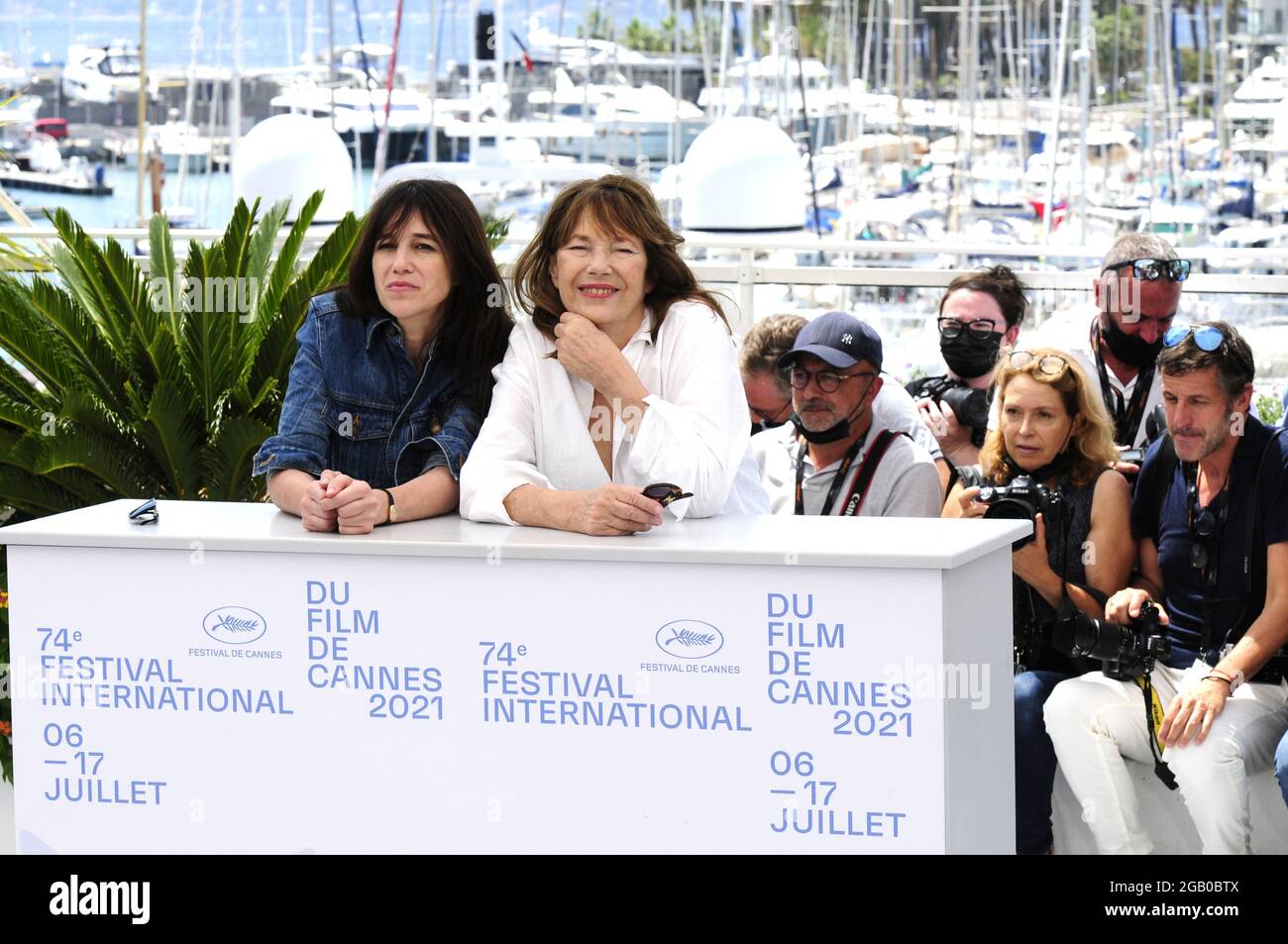Charlotte Gainsbourg And Jane Birkin Attend The Jane By Charlotte charlotte-gainsbourg-and-jane-birkin-attend-the-jane-by-charlotte