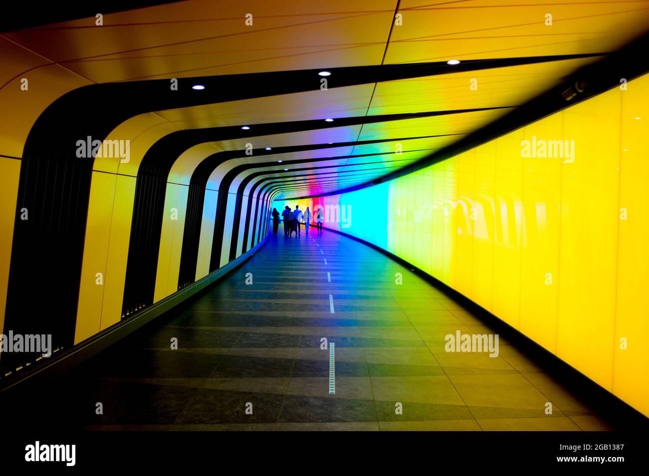 Kings Cross tunnel light installation light up yellow Stock Photo Alamy