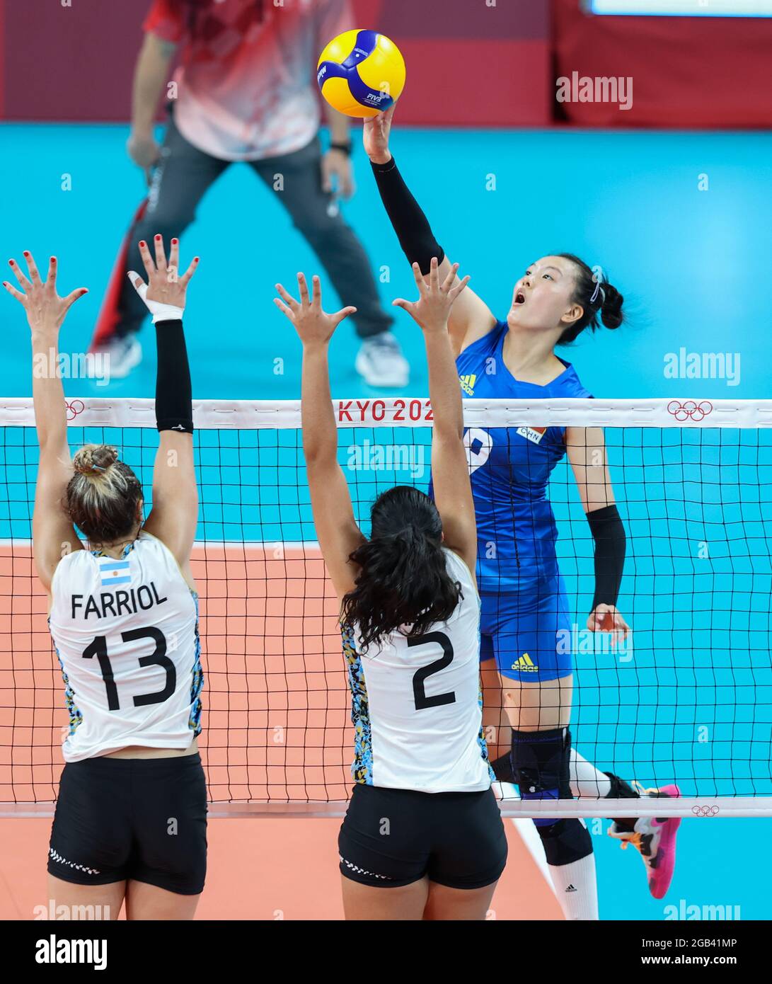 Tokyo, Japan. 2nd Aug, 2021. Zhang Changning (R) of China competes during the women's volleyball preliminary match between China and Argentina at the Tokyo 2020 Olympic Games in Tokyo, Japan, Aug. 2, 2021. Credit: Ding Ting/Xinhua/Alamy Live News Stock Photo