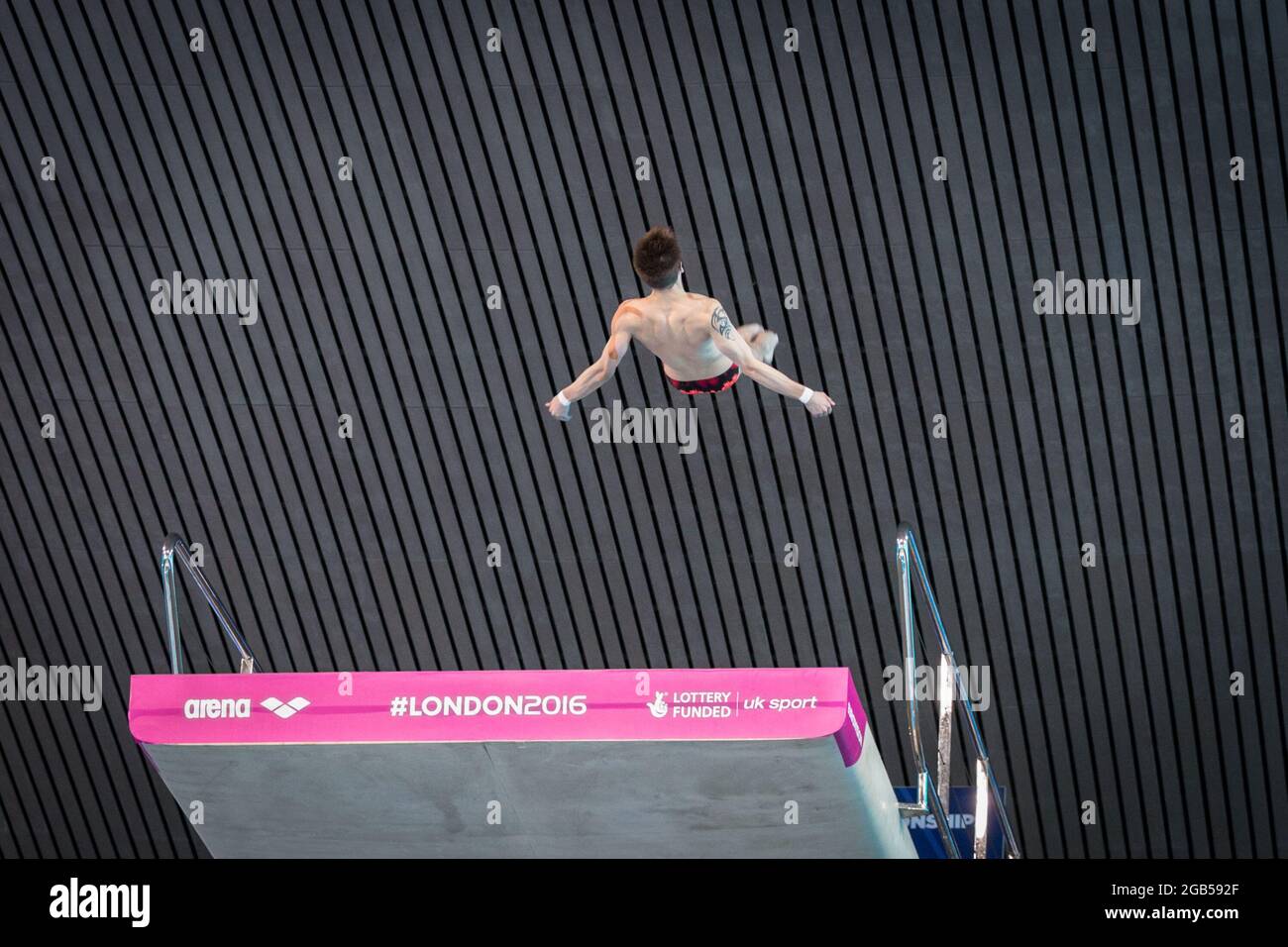 Russian diver Viktor Minibaev, 10 m platform dive, Eurpean Diving Championships, 2016, London, UK Stock Photo