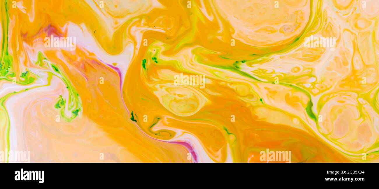 Indian yellow pigment hi-res stock photography and images - Alamy