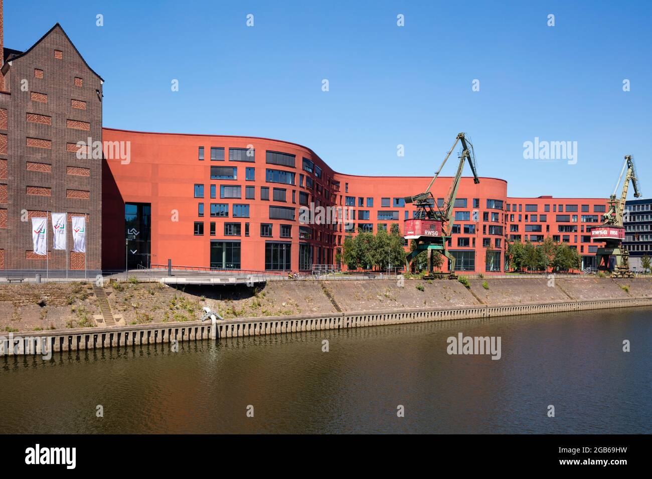 geography / travel, Germany, North Rhine-Westphalia, Ruhr area, Duisburg, Inner Harbour, ADDITIONAL-RIGHTS-CLEARANCE-INFO-NOT-AVAILABLE Stock Photo