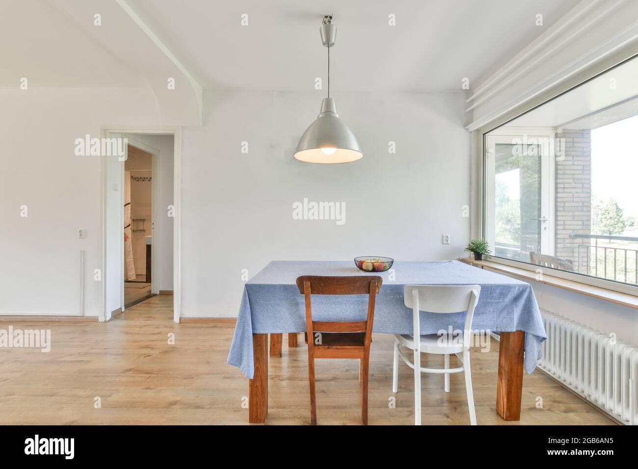 Interior design of bright and beautiful dining room Stock Photo - Alamy