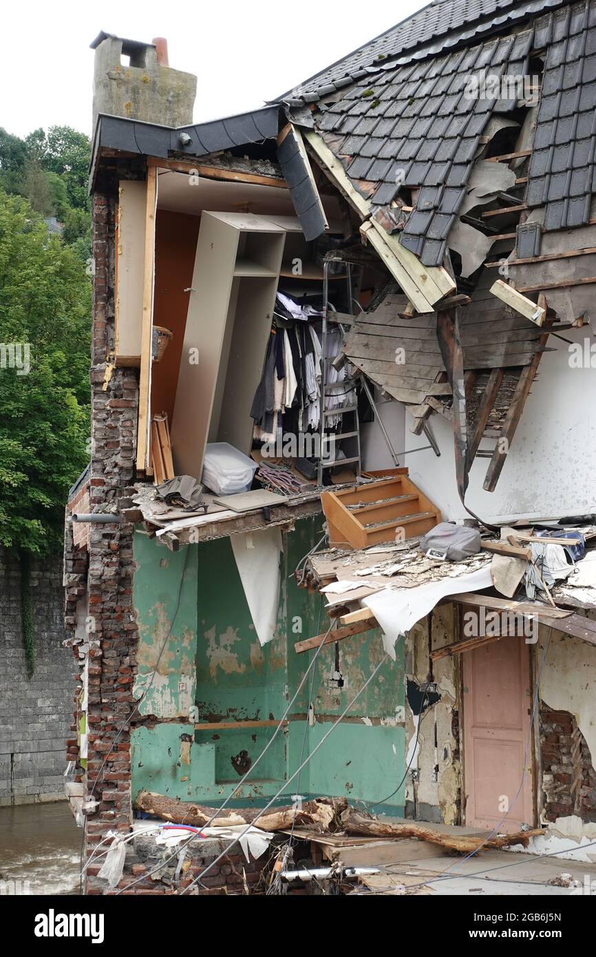Flood damaged furniture hires stock photography and images Alamy