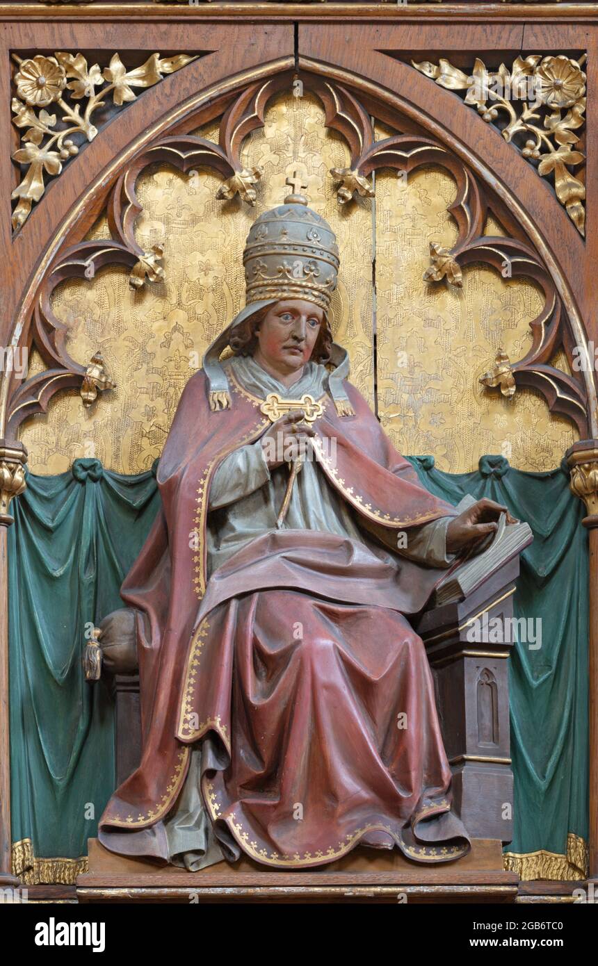 VIENNA, AUSTIRA - JUNI 24, 2021: The relief of St. Gregory the Great the doctor of west church in the church Marienkirche by unknown artist Stock Photo
