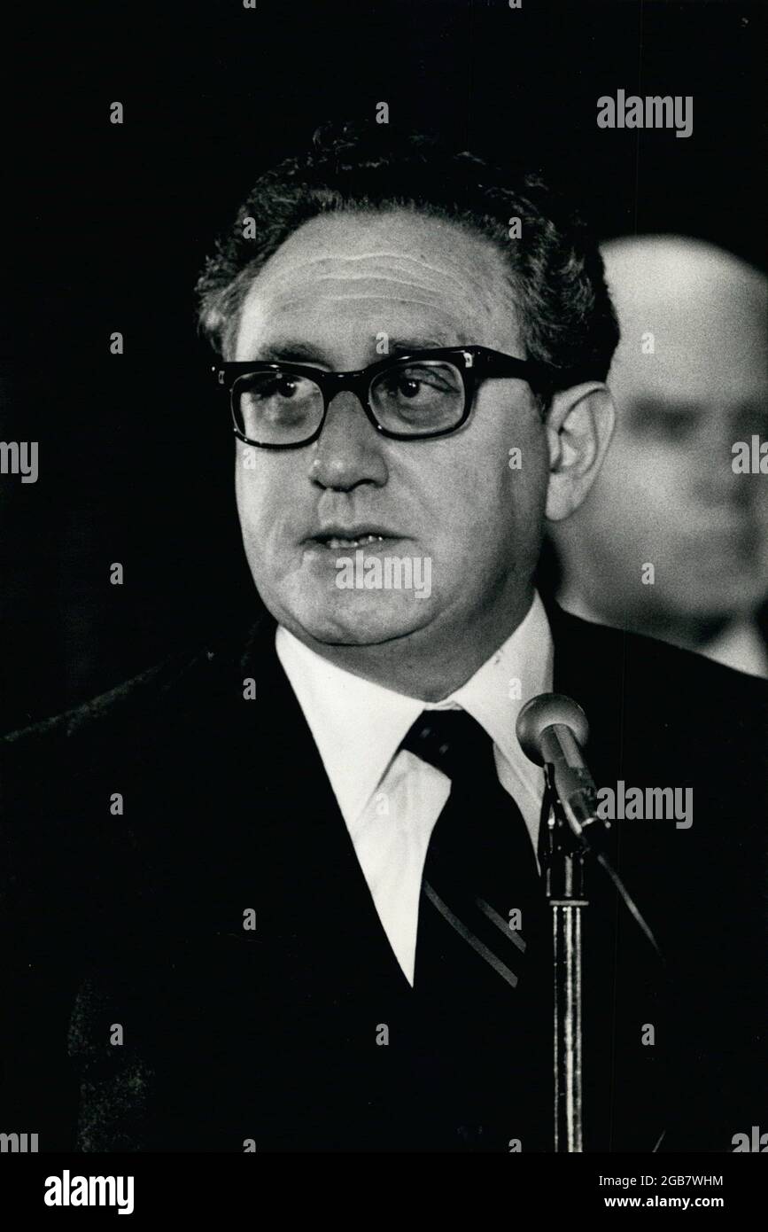New York, New York, USA. 11th Nov, 1975. US Secretary of State HENRY A. KISSINGER speaks during a press conference at the United Nations. Credit: Keystone Press Agency/ZUMA Wire/Alamy Live News Stock Photo