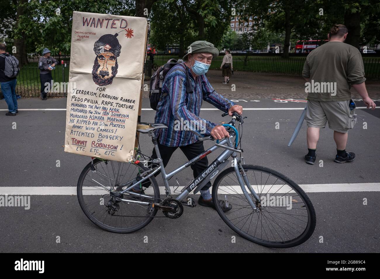 Debates and speeches resume at Speakers' Corner in Hyde Park the week