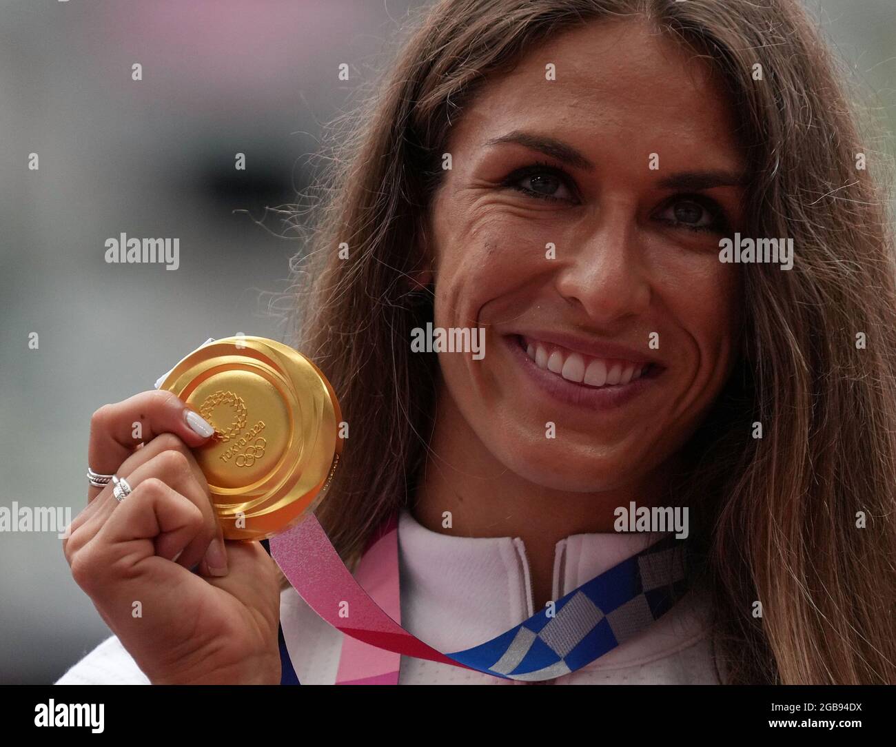 Tokyo, Japan. 3rd Aug, 2021. Valarie Allman of the United States shows