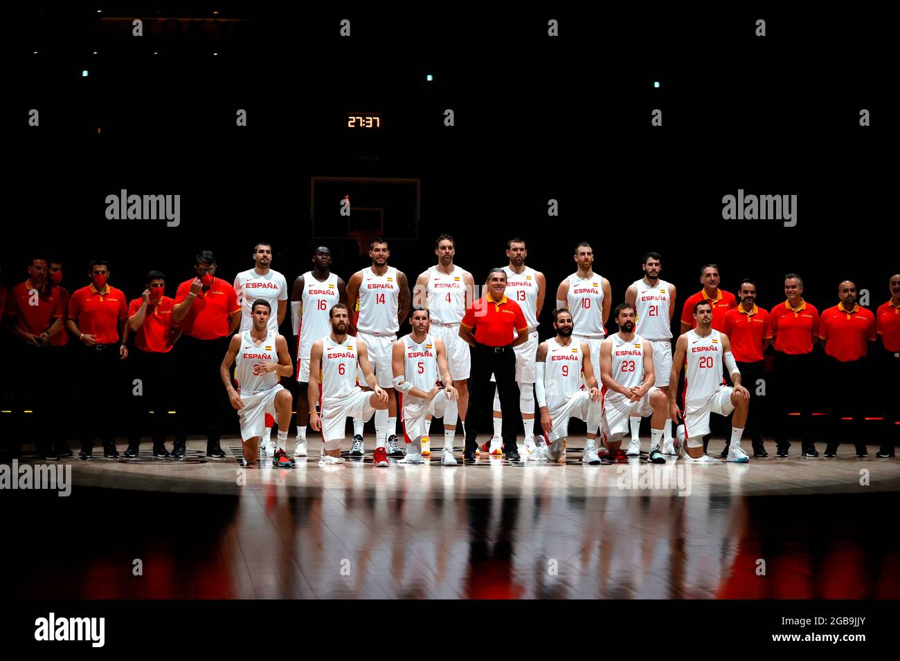 Saitama Japan 04th Aug 21 Spain S Players And Coaching Staff Pose Prior To A Match Against Usa For The Men S Basketball Quarterfinals Amid The Olympic Games At The Super Arena In Saitama Japan 04th Aug 21 Spain S Players And Coaching Staff Pose Prior To A Match Against Usa For The Men S Basketball Quarterfinals Amid The Olympic Games At The Super Arena In