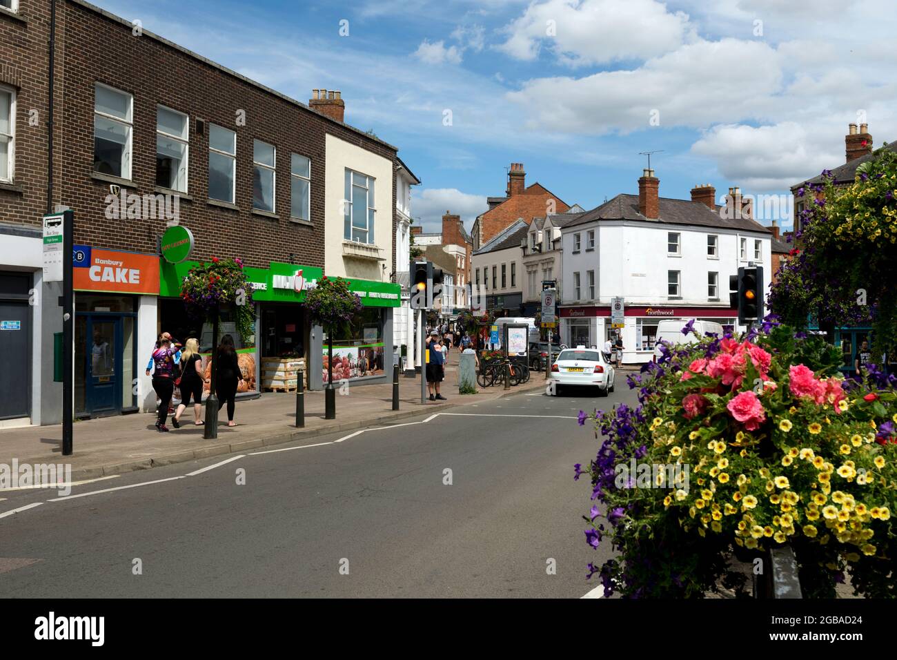 Banbury town centre high street hi-res stock photography and images - Alamy