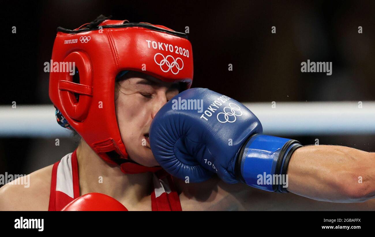 Tokyo Olympics Boxing Women S Lightweight Quarterfinal Kokugikan Arena Tokyo Japan August 3 21 Esra Yildiz Of Turkey Is Punched Reuters Carl Recine Stock Photo Alamy Tokyo Olympics Boxing Women S Lightweight Quarterfinal Kokugikan Arena Tokyo Japan August 3 21 Esra Yildiz Of Turkey Is Punched Reuters Carl Recine Stock Photo Alamy