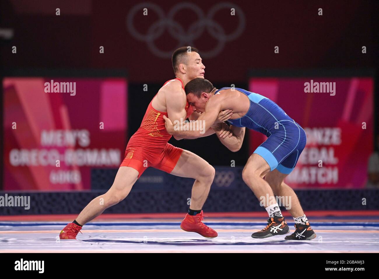 Tokyo, Japan. 02nd Aug, 2021. Lenur TEMIROV (UKR), right, versus vs. WALIHAN Sailike (CHN), left, 3rd place, bronze medal, bronze medal, bronze medalist, bronze medalist, action, bronze medal match, wrestling, Greco-Roman men, MGR, MenÂ ‚Ã„ Ã´S Greco-Roman 60 kg, on 08/02/2021, Makuhari Messe Hall A. Summer Olympics 2020, from 07/23 - 08.08.2021 in Tokyo/Japan. Â¬ Credit: dpa/Alamy Live News Stock Photo