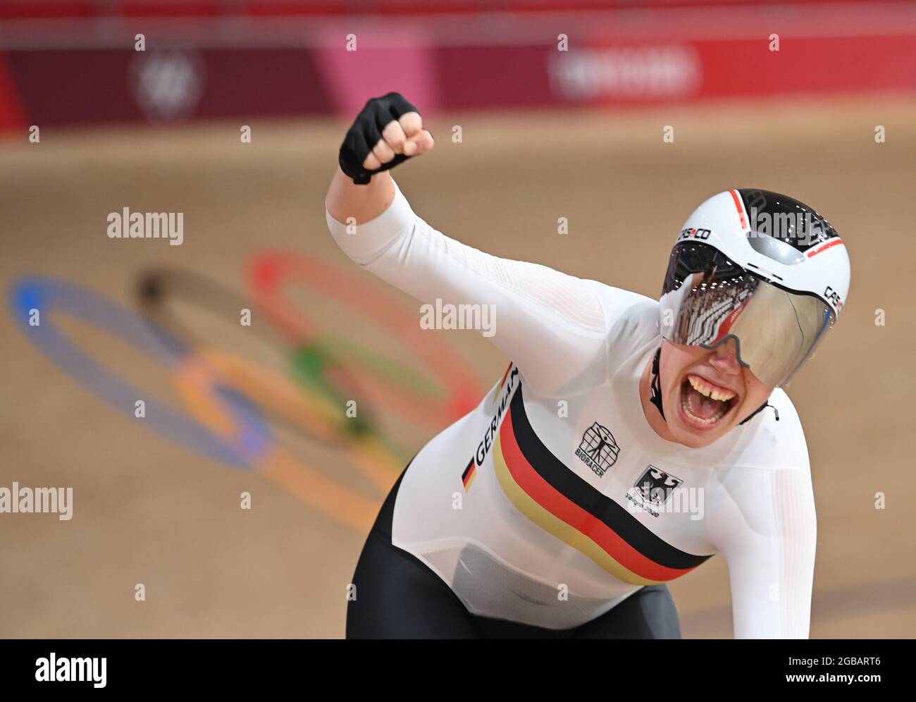 Izu, Japan. 03rd Aug, 2021. Cycling/Track Olympics, 4000m team pursuit