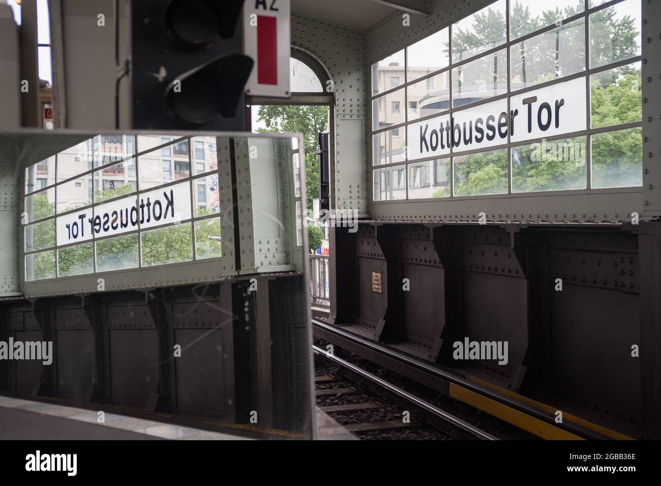 26.05.2016, Berlin, Germany, Europe - Platform at the elevated U-Bahnhof Kottbusser Tor station in the district of Friedrichshain-Kreuzberg. Stock Photo