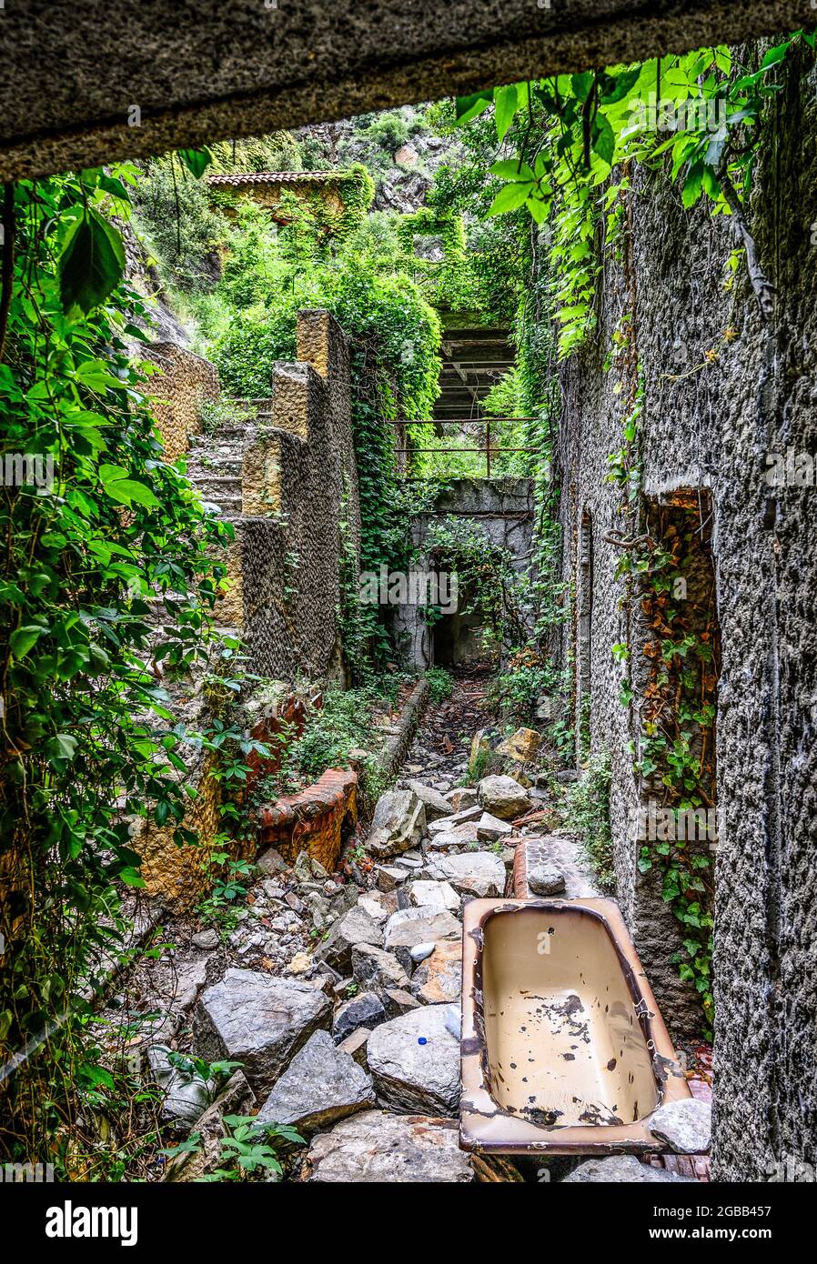 Lost places in France: the ruins of the thermal spa Thermes de Thuès, vallée de la Têt, Pyrénées-Orientales, France Stock Photo