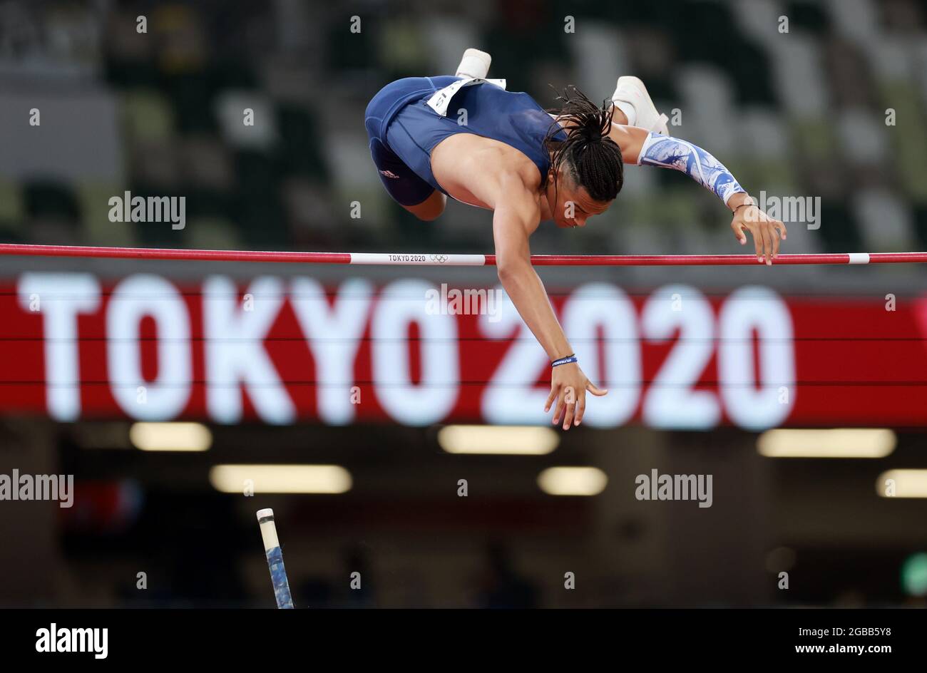 Pole vault olympics greece hires stock photography and images Alamy