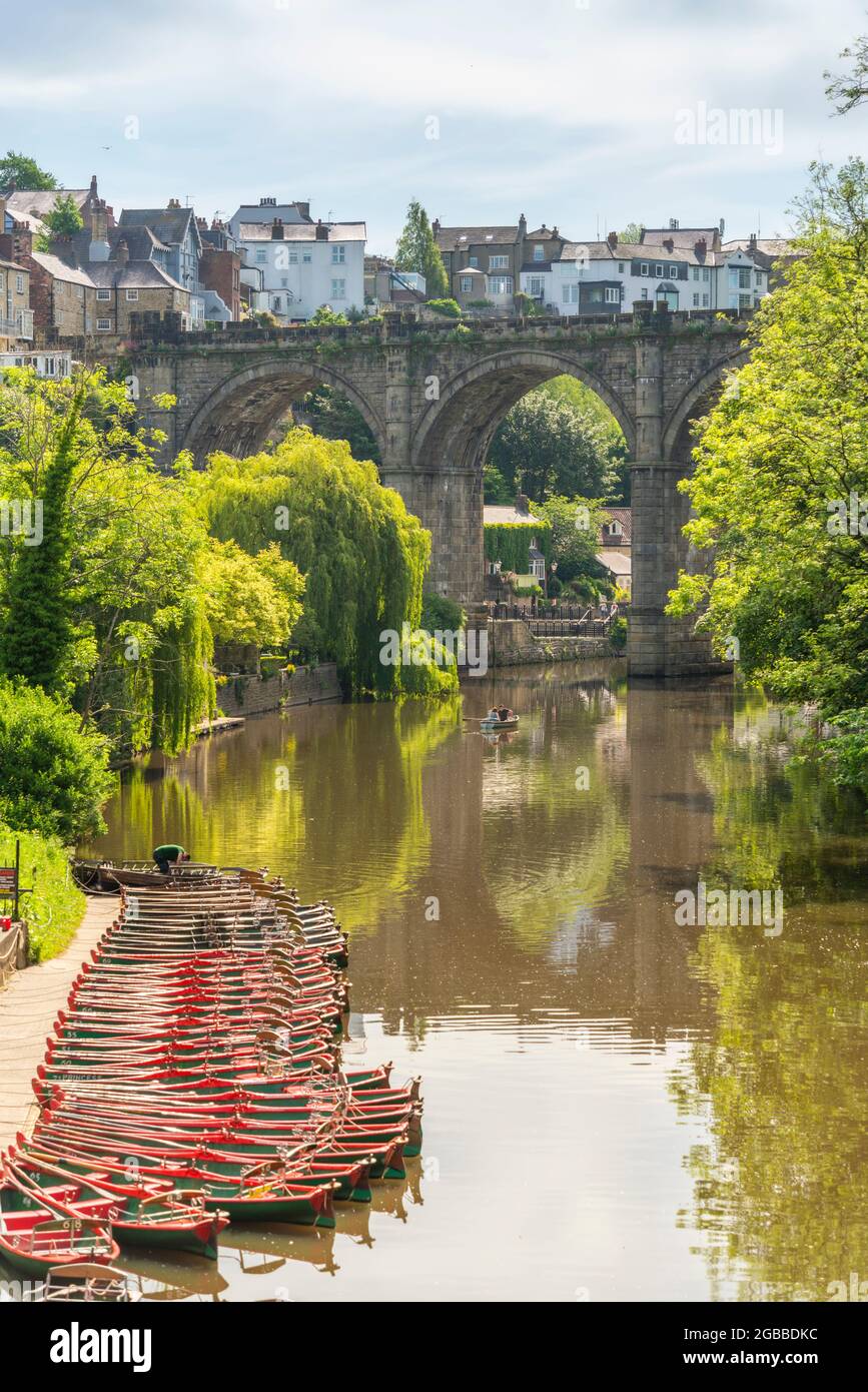 View of Knaresborough viaduct and the River Nidd with town houses in the background, Knaresborough, North Yorkshire, England, United Kingdom, Europe Stock Photo