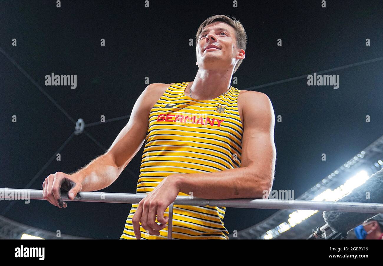 Tokyo, Japan. 03rd Aug, 2021. Athletics Olympics, men's pole vault, final, at the Olympic