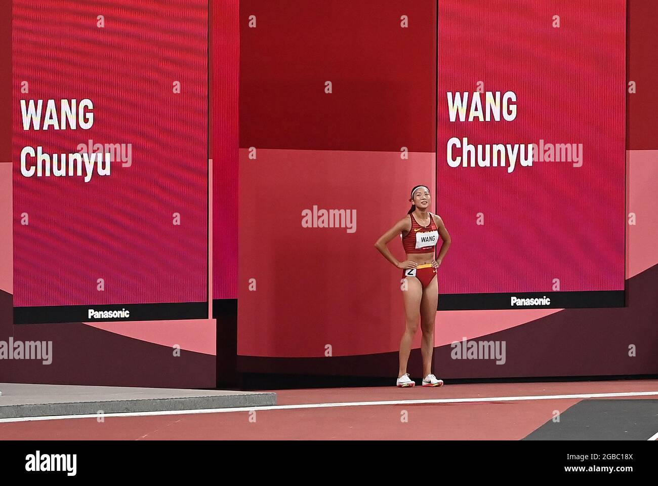 Tokyo, Japan. 3rd Aug, 2021. Wang Chunyu of China enters the court ...