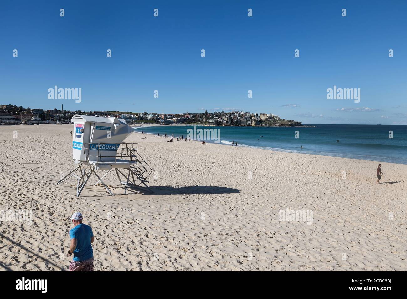 Sydney, Australia. Tuesday 3rd August 2021. Locals exercising and enjoying a beautiful winters day with temperatures around 21ºC at Bondi Beach. Lockdown restrictions for greater Sydney have been extended by four weeks to August 28th due to the Delta Variant spreading and could be extended. Credit: Paul Lovelace/Alamy Live News Stock Photo