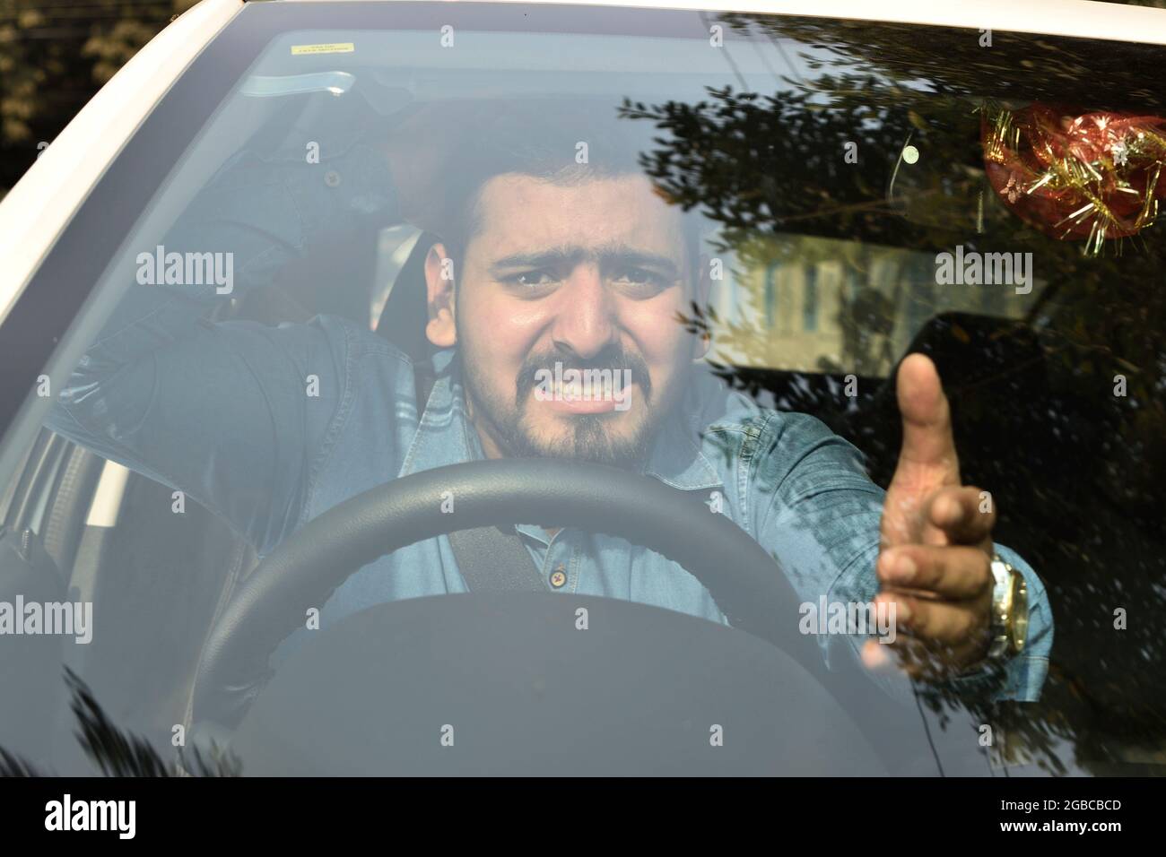 Road rage man hi-res stock photography and images - Alamy