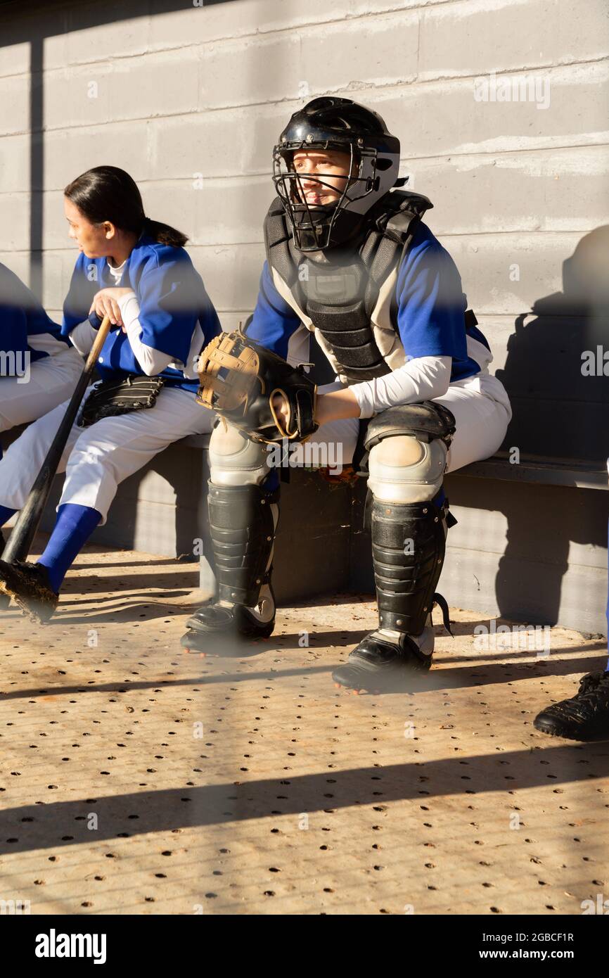 Sitting bench baseball hires stock photography and images Alamy