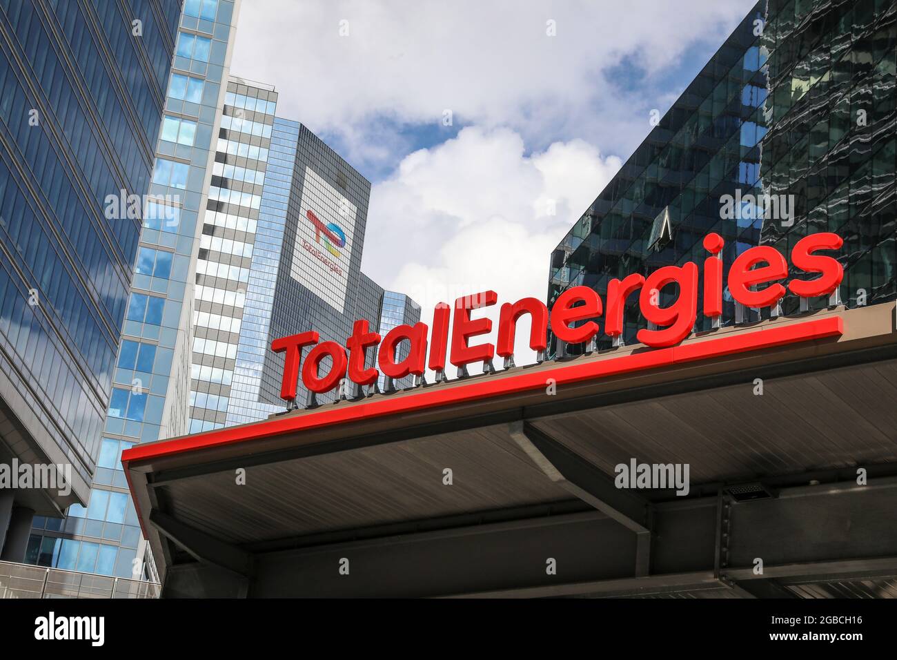 ELECTRIC CHARGING STATION TOTAL ENERGIES, LA DEFENSE, FRANCE Stock