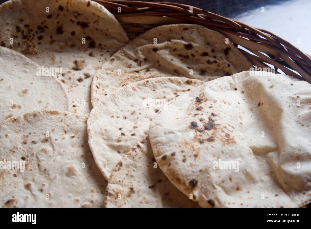 Indian Roti Chapati Bread Nan Stock Photo Alamy