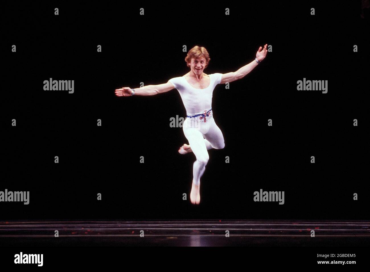 Ballet Dancer Mikhail Baryshnikov during performance at Gala Benefit for Paul Taylor Dance Company, City Center, New York City, New York, USA, Bernard Gotfryd, April 1981 Stock Photo