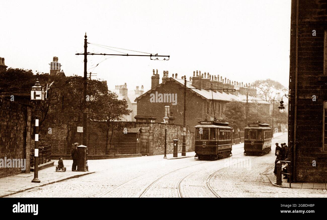 Todmorden Road, Burnley Corporation trams, early 1900s Stock Photo Alamy