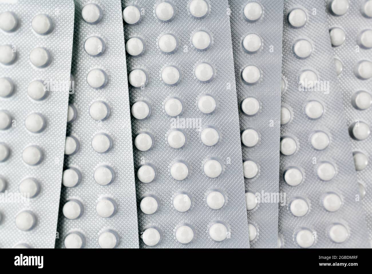 Round Pills Of Vitamin D 3 Made By Uk Neutraceuticals Company Vitabiotics Ltd Good Example Of Blister Packaging And Medical Product Encapsulation Stock Photo Alamy Round Pills Of Vitamin D 3 Made By Uk Neutraceuticals Company Vitabiotics Ltd Good Example Of Blister Packaging And Medical Product Encapsulation Stock Photo Alamy