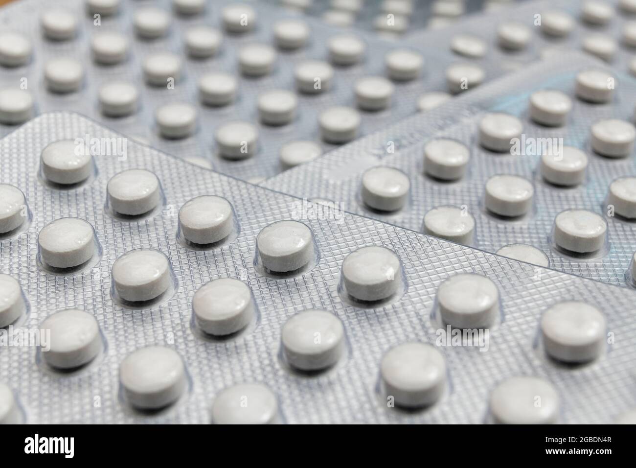 Round Pills Of Vitamin D 3 Made By Uk Neutraceuticals Company Vitabiotics Ltd Good Example Of Blister Packaging And Medical Product Encapsulation Stock Photo Alamy