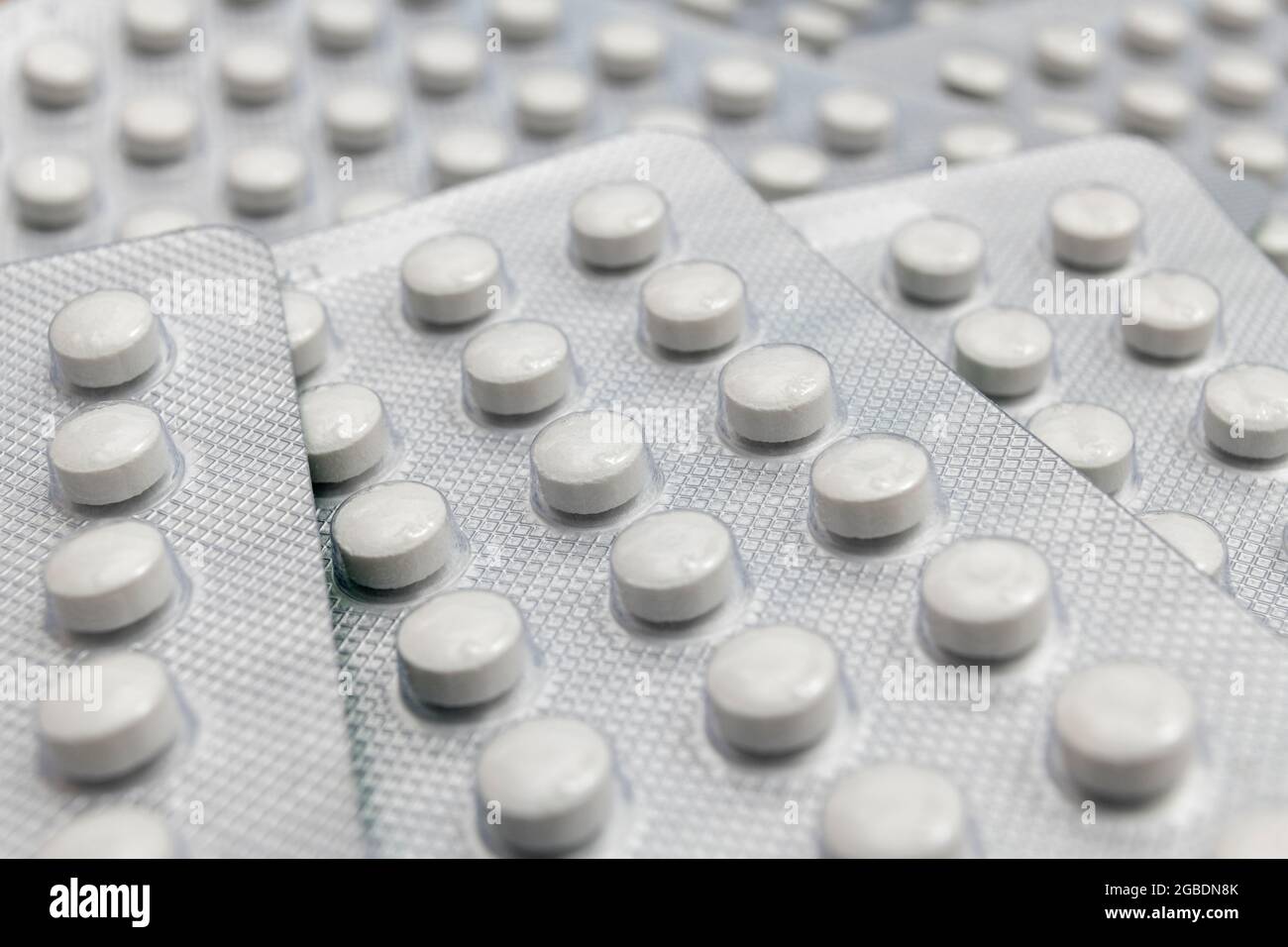 Round Pills Of Vitamin D 3 Made By Uk Neutraceuticals Company Vitabiotics Ltd Good Example Of Blister Packaging And Medical Product Encapsulation Stock Photo Alamy