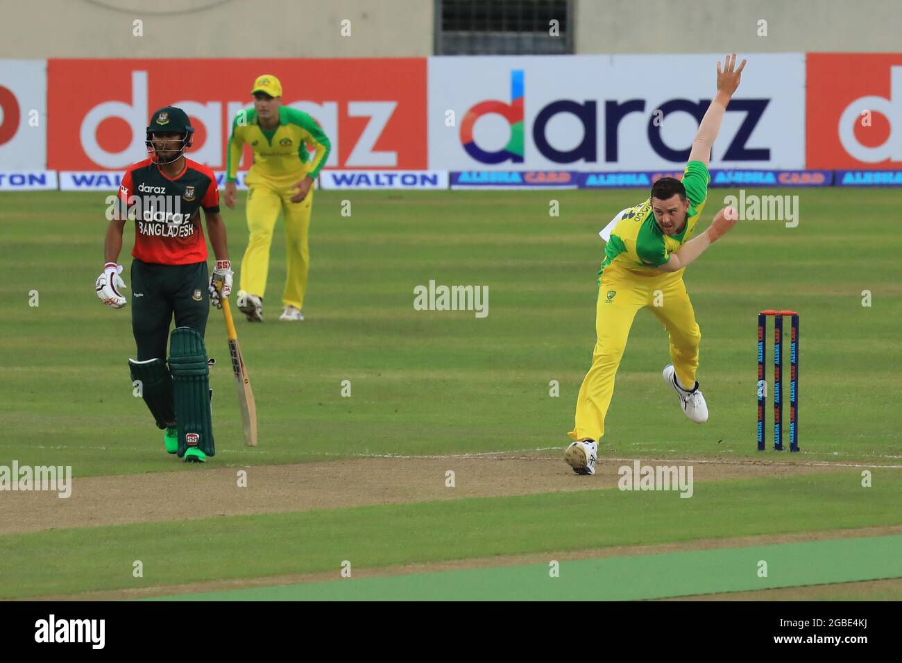 The Day Hazlewood'S Bowling Imploded: Australia T20 Disaster - gb97nca