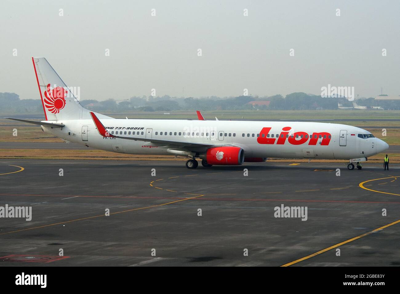 PT Lion Mentari Airlines, Lion Air, (is an Indonesian low-cost airline) Boeing 737-900 ER airplane Stock Photo