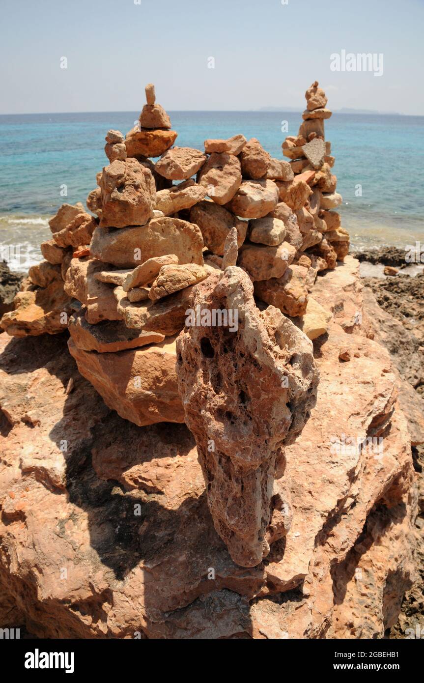 Rocas de colores hi-res stock photography and images - Alamy