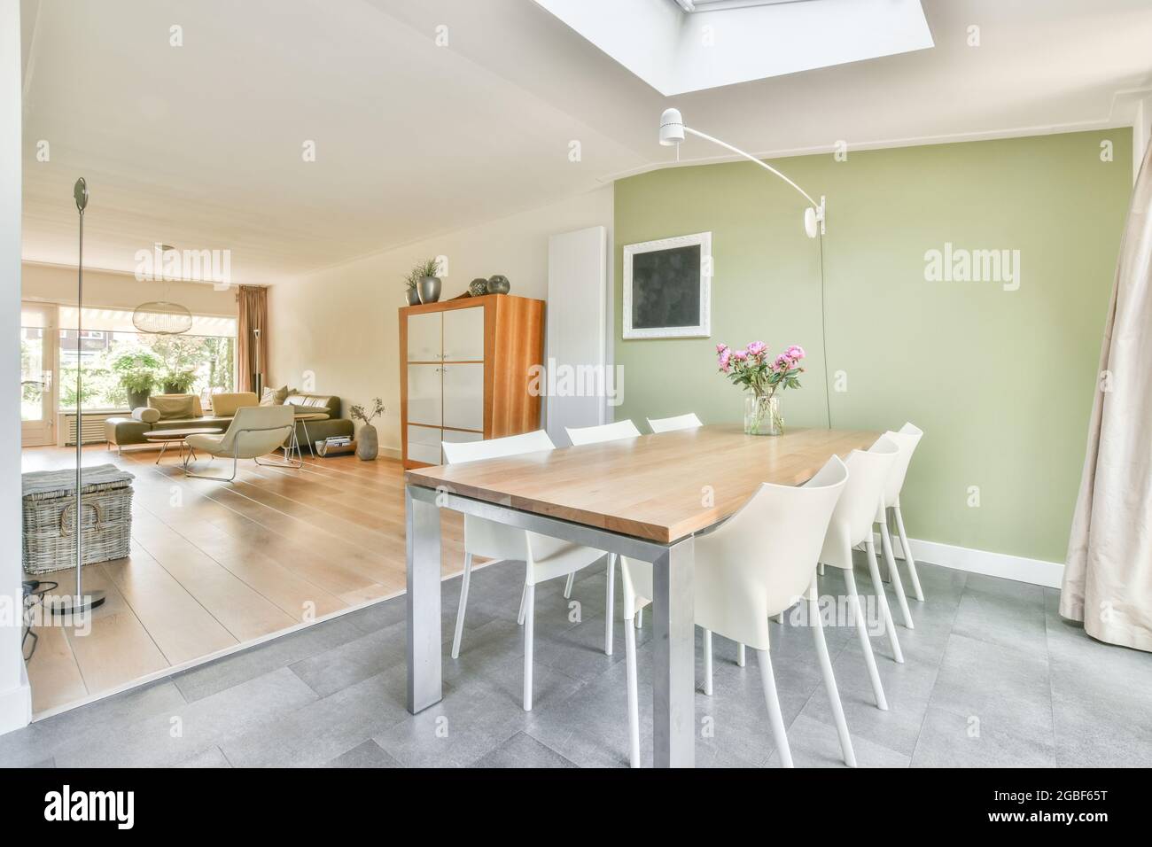 Interior design of bright and beautiful dining room Stock Photo - Alamy