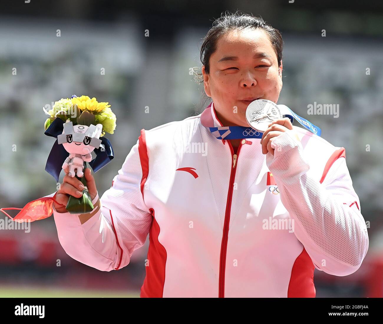 Tokyo, Japan. 4th Aug, 2021. Silver medalist Wang Zheng of China reacts ...