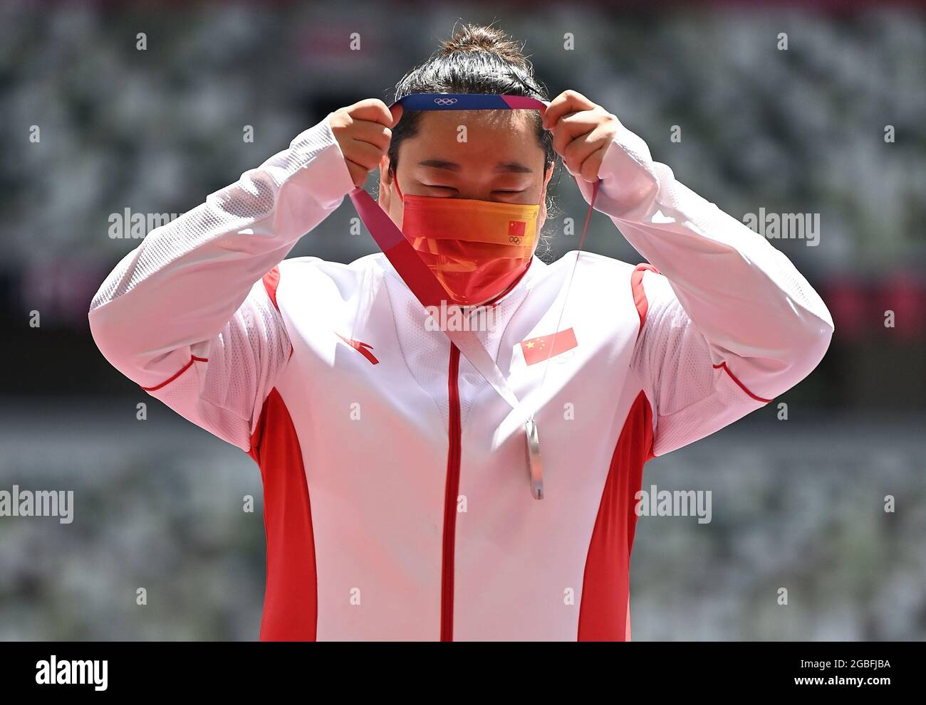 Tokyo, Japan. 4th Aug, 2021. Silver medalist Wang Zheng of China puts