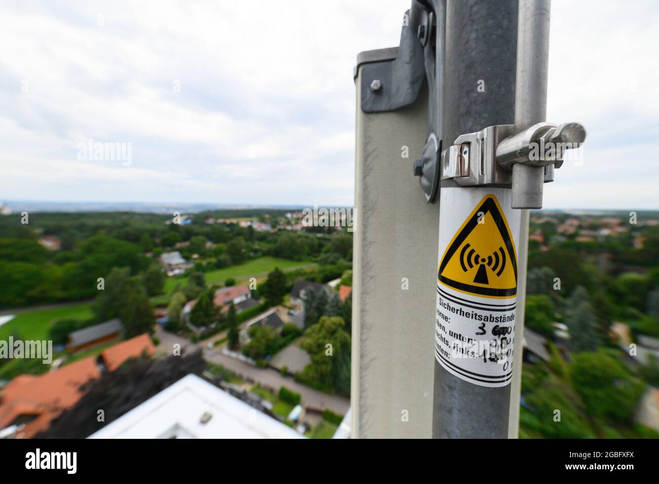 Dresden, Germany. 28th July, 2021. A mobile phone mast is installed on