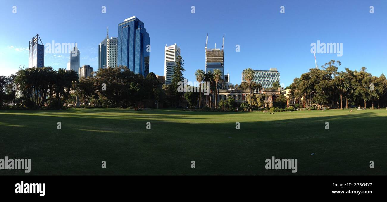 Green park in Elizabeth Quay Perth Stock Photo - Alamy