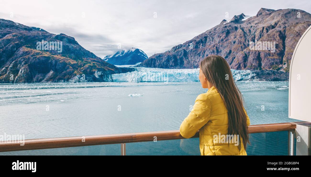 Alaska Glacier bay cruise ship travel tourist looking at icebergs